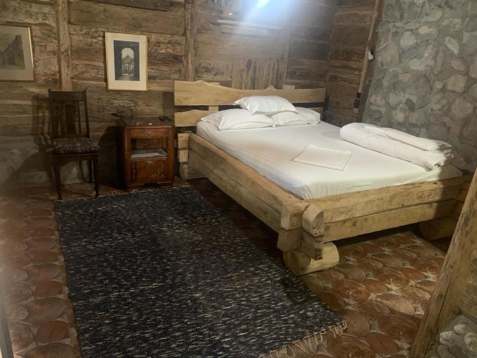 Satul Traditional Runcu  Dış mekan fotoğraf